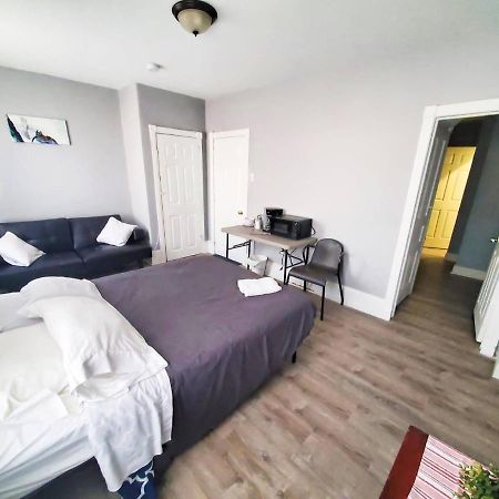 1 Bdrm Apartment With 2 Queen Beds & Small Kitchenette Philadelphia Exterior photo